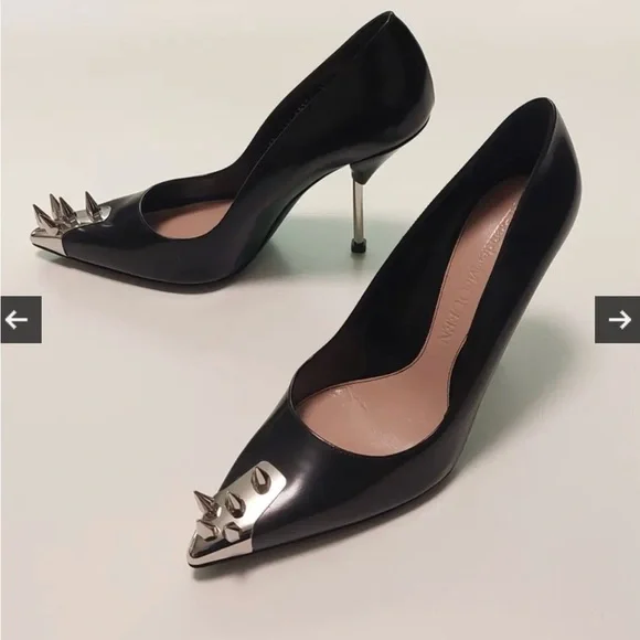 Alexander McQueen Black Studded Heels - worn once! - Picture 3 of 8